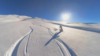 oesterreich-skitouren-allgemein-winter-robertmarz-pulveschnee(76).jpg