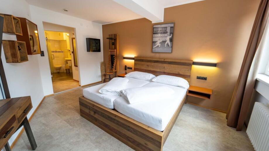 oesterreich-karwendel-innsbruck-shins-hoteligls-csm_DZK_9_a0476b19c3.jpg