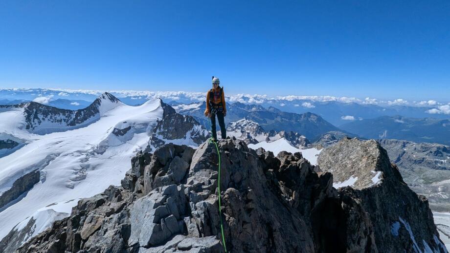 schweiz-bernina-biancograt-pizbernina-hdbia (19).jpg