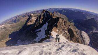 schweiz-bernina-biancograt-pizbernina-hdbia (15).jpg