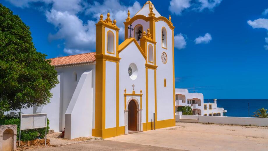 Praia da Luz Kirche Lagos Portugal