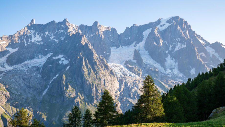 frankreich-italien-schweiz-montblanc-wanderung-bg-230720-hwtmb-p1023480.jpg