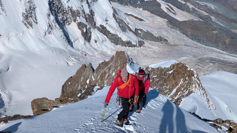 Dufourspitze, am Grat unterwegs
