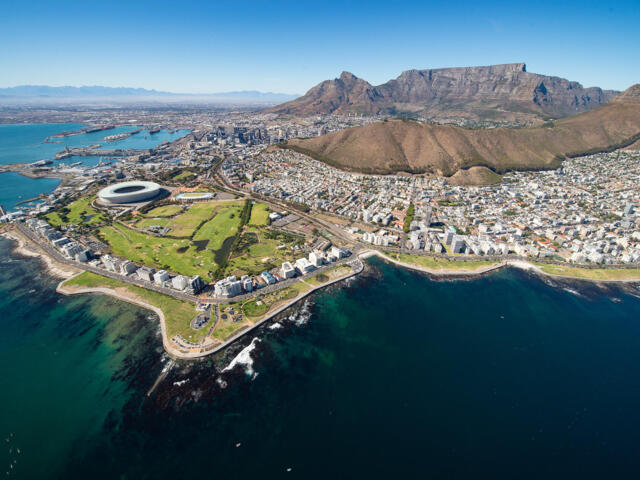 Luftaufnahme Kapstadt mit Tafelberg
