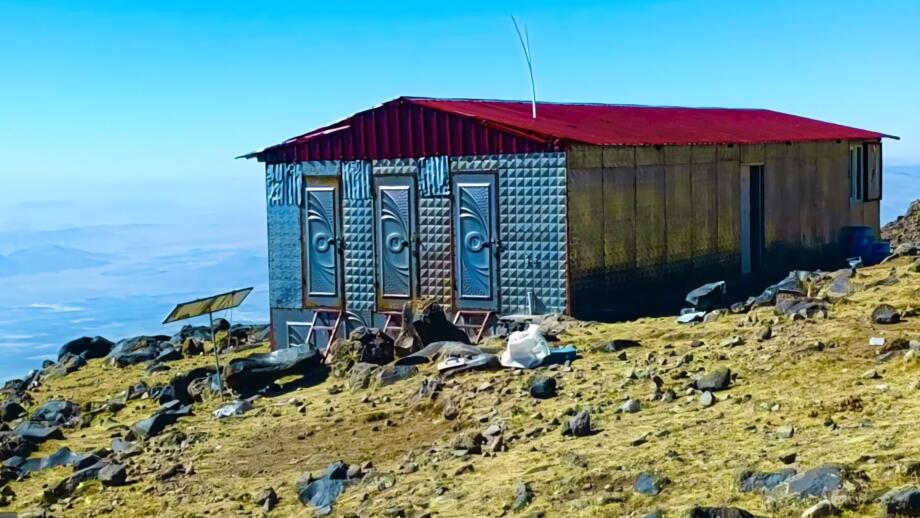 asien-tuerkei-tuski-huette-ceven-travel.jpg