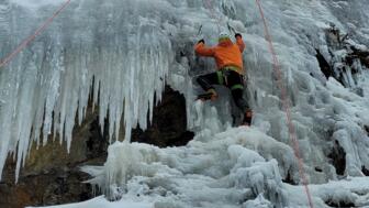 oesterreich-pitztal-eisklettern-pitztalschlucht-winter-peer alexander-9ekepiz (43).jpg
