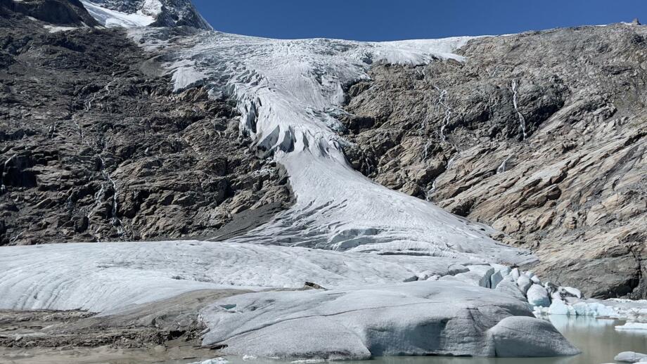 oesterreich-hohe-tauern-venediger-hwwwf-gletschertour-2022 (4).jpg