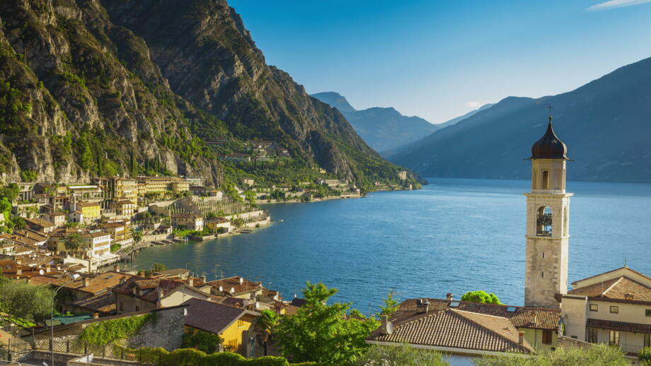 shutterstock-260716625-italien-gardasee-see-berge-natur-sommer.jpg