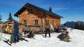 deutschland-garmisch-9ktgap-skitour-sonne-winter (3).jpg