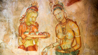 shutterstock_510048283RAMSRI_Sigiriya_paitings.jpg