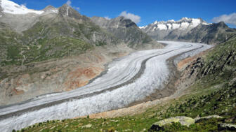 Schweiz_Wallis_Aletsch_shutterstock_1758665228.jpg