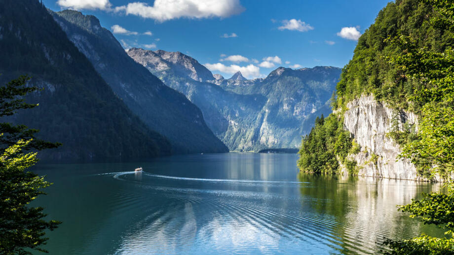shutterstock_1011128812_Berchtesgade_Koenigsee_HHBGD.jpg