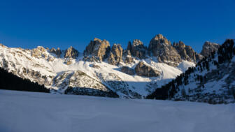Österreich_Stubaier_Kalkkoegel_Innsbruck_Winter_shutterstock_565647913.jpg