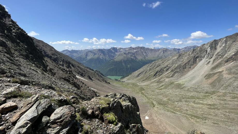 oesterreich-e5-alpenueberquerung-aqobe-fernwanderweg-mehrtageswanderung-huettenwanderung (48).jpg