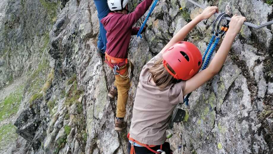 Behrens_Klettersteig_Kinder_Rüsselsheimer_image00007.jpeg