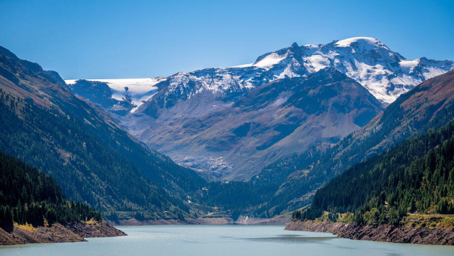 Österreich_Kaunertal_Gepaschstausee_shutterstock_1734673481.jpg