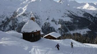 Villgratental_Kamelisen_Gruener.jpg