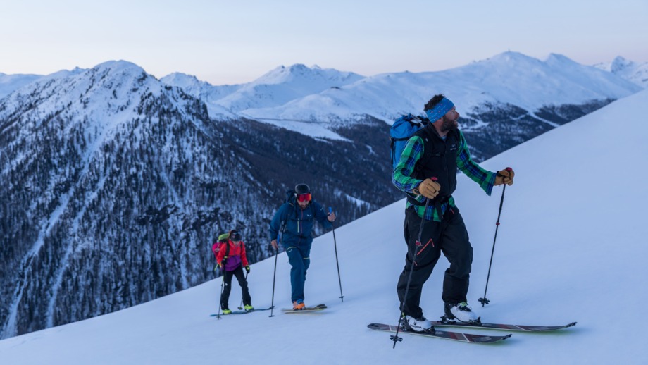 Montivas_Alpinismo ®S.Confortola.jpg