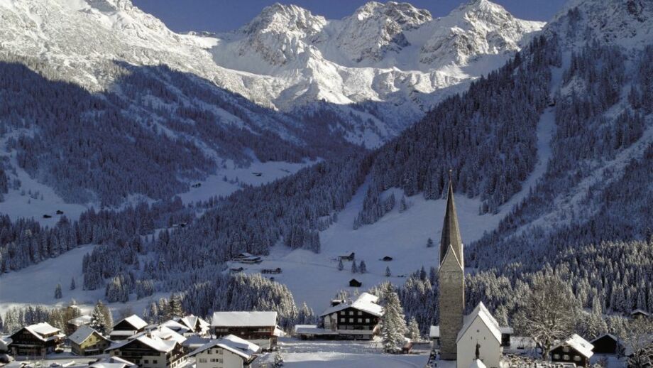 Mittelberg_Hans_Wiesenhofer_Kleinwalsertal_Winter.jpg
