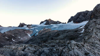 Österreich_Dachstein_Young Summits_YSABSIM (1).jpg