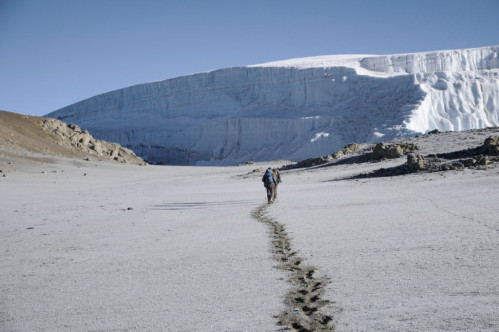 Kili-TABRE-Laemmle-003.jpg