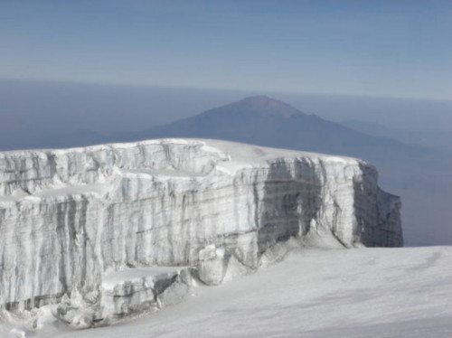 Kili-TAMAC-Laemmle-001.jpg