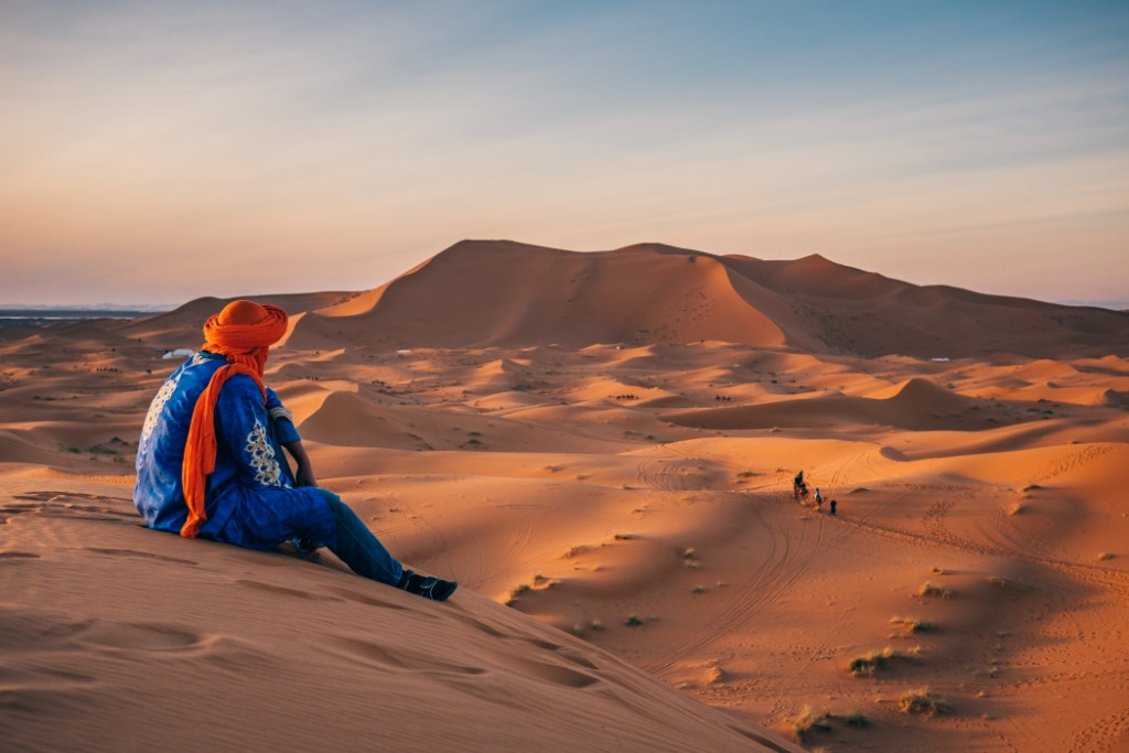 Die Magie Der Wuste Zelttrekking Durch Die Sahara Palmenoasen Sanddunen Und Einsamkeit Dav Summit Club
